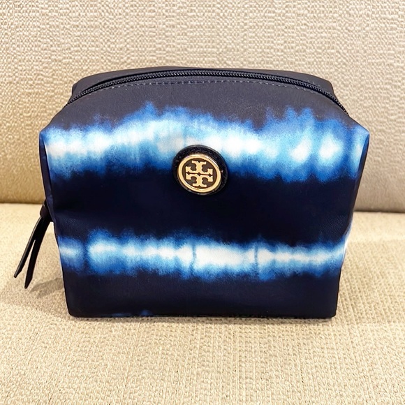 NWT Tory Burch Brigitte Ziggy Print Nylon Cosmetic Case - Picture 2 of 8